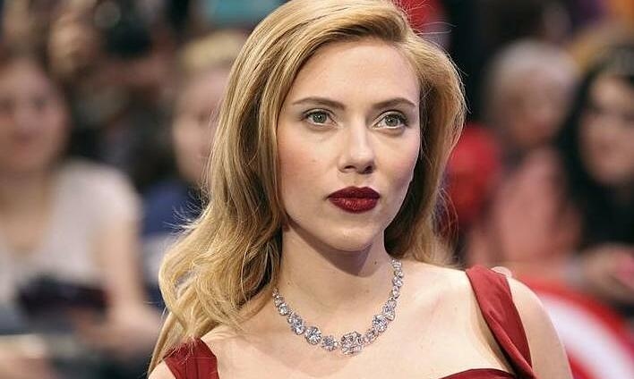 Scarlett Johansson suy sụp khi mất vai trong ‘Gravity’
