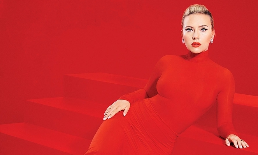 Scarlett Johansson khoe nhan sắc tuổi 39
